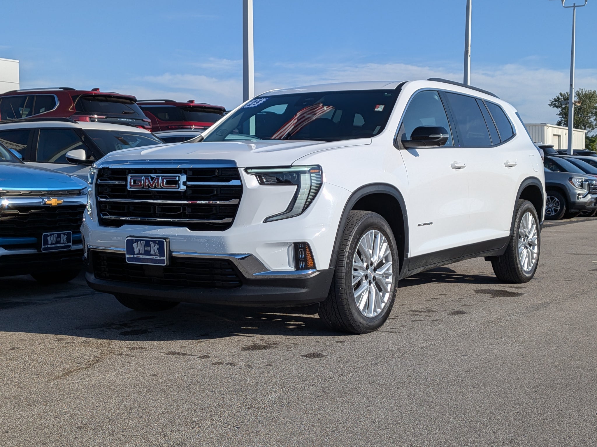 2025 GMC Acadia Elevation