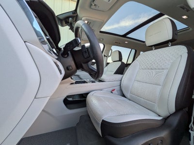 2024 GMC Acadia Denali