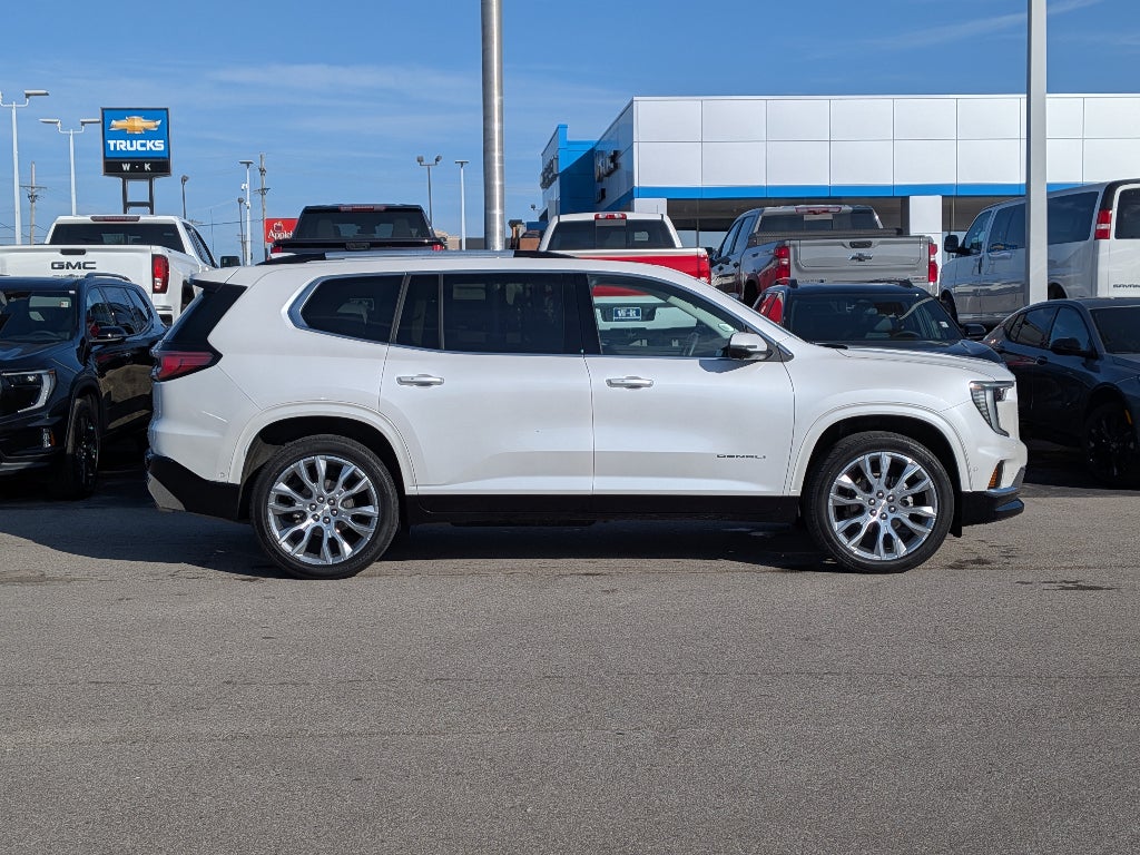 2024 GMC Acadia Denali