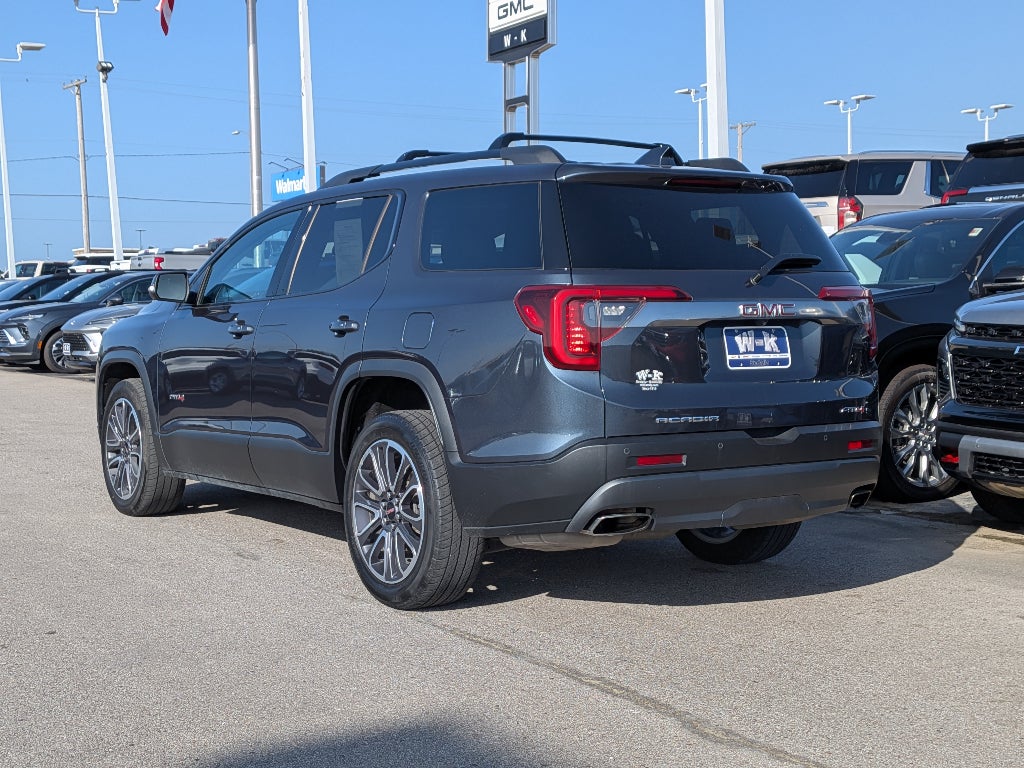 2020 GMC Acadia AT4