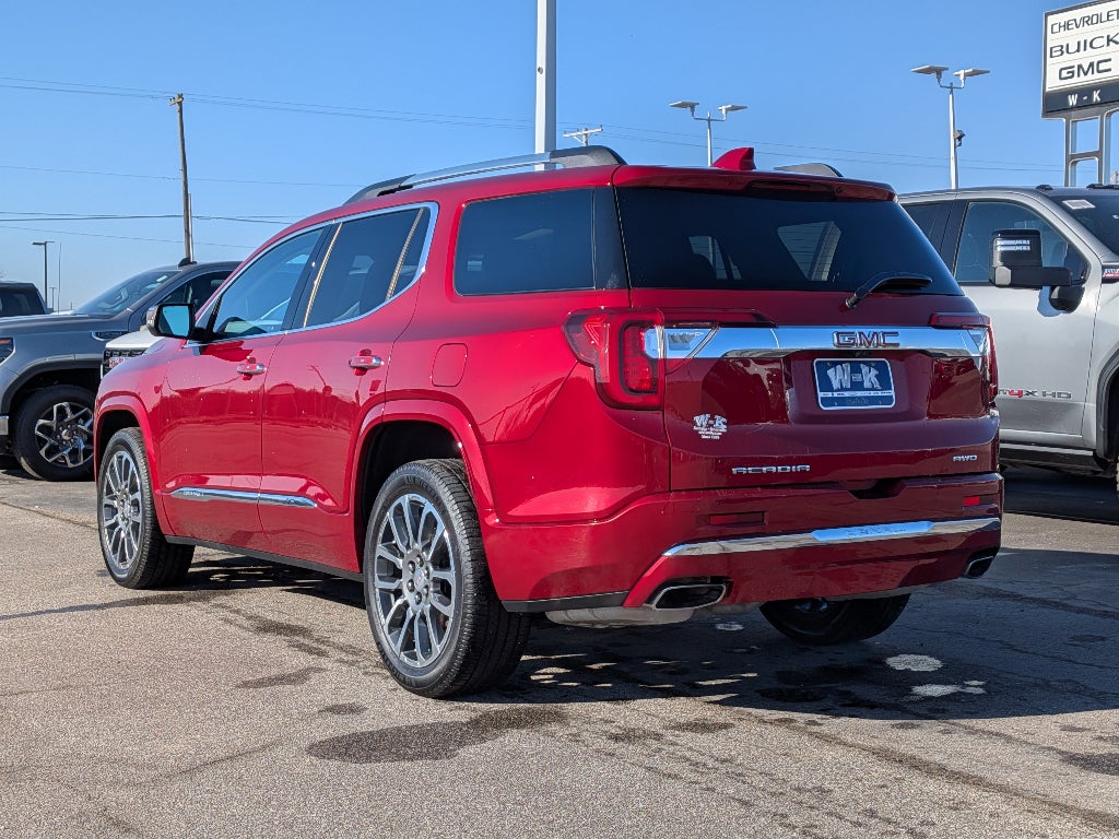 2021 GMC Acadia Denali