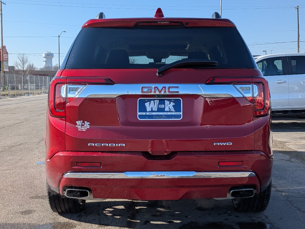 2021 GMC Acadia Denali