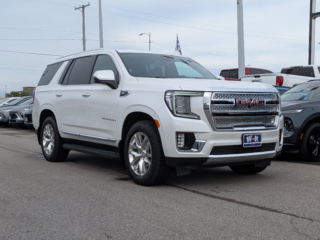 2022 GMC Yukon SLT