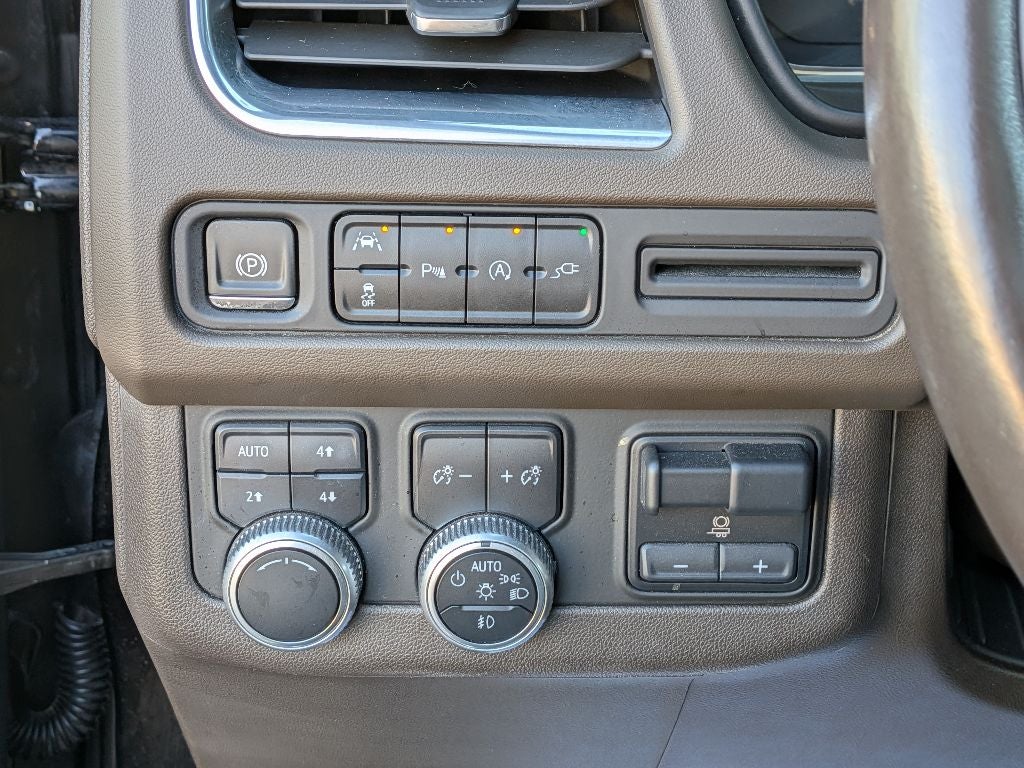 2021 GMC Yukon XL SLT