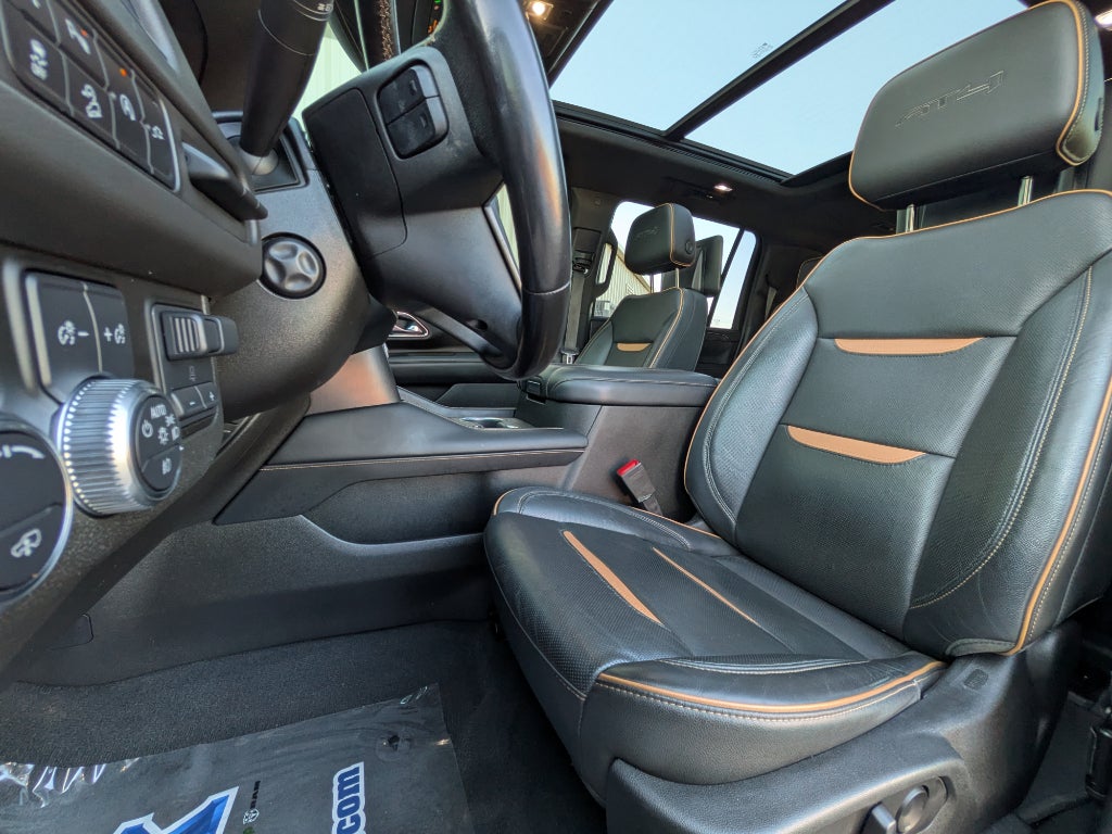 2021 GMC Yukon XL AT4