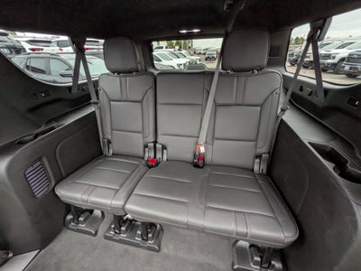 2024 Chevrolet Suburban RST