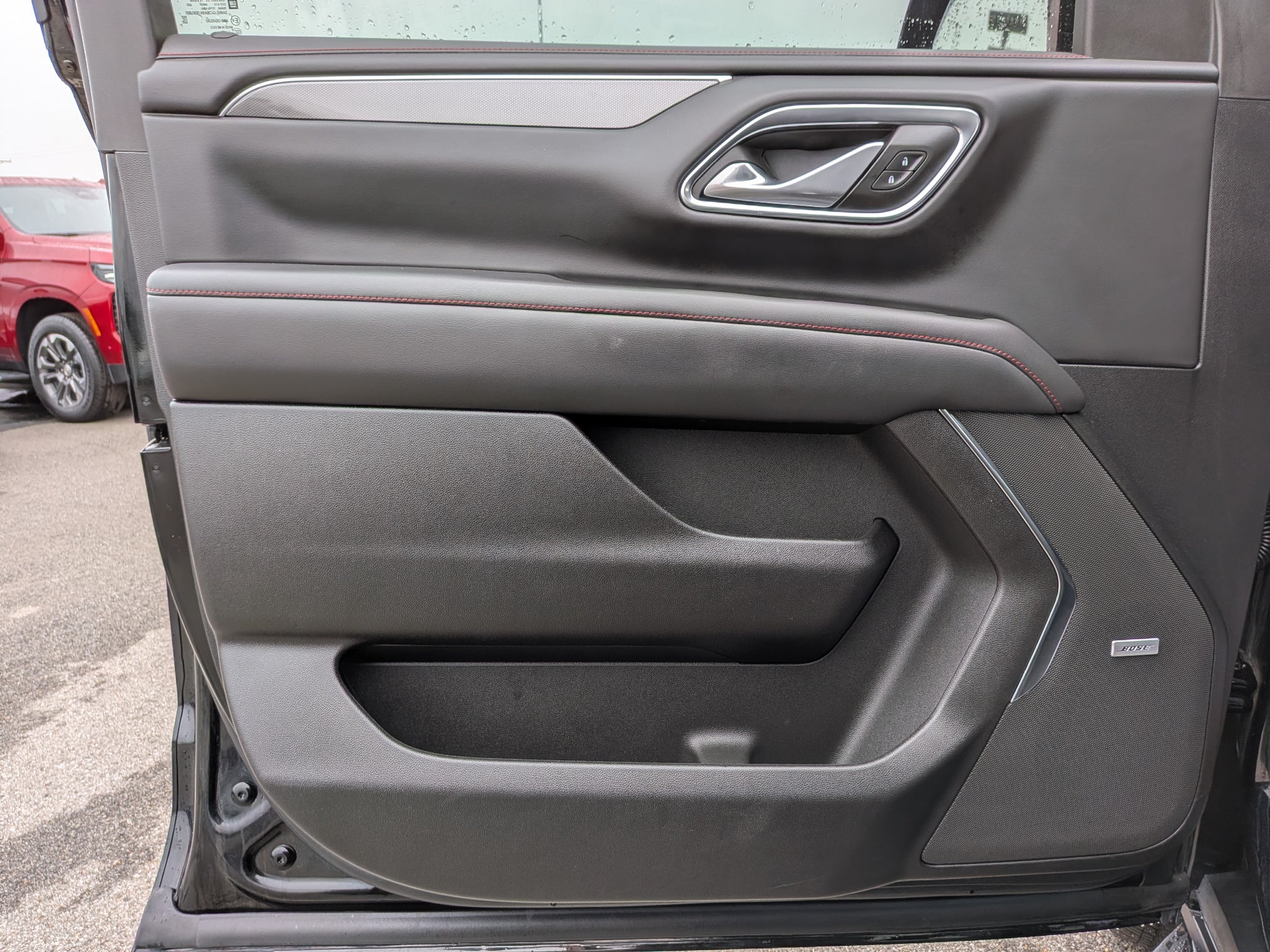 2024 Chevrolet Suburban RST