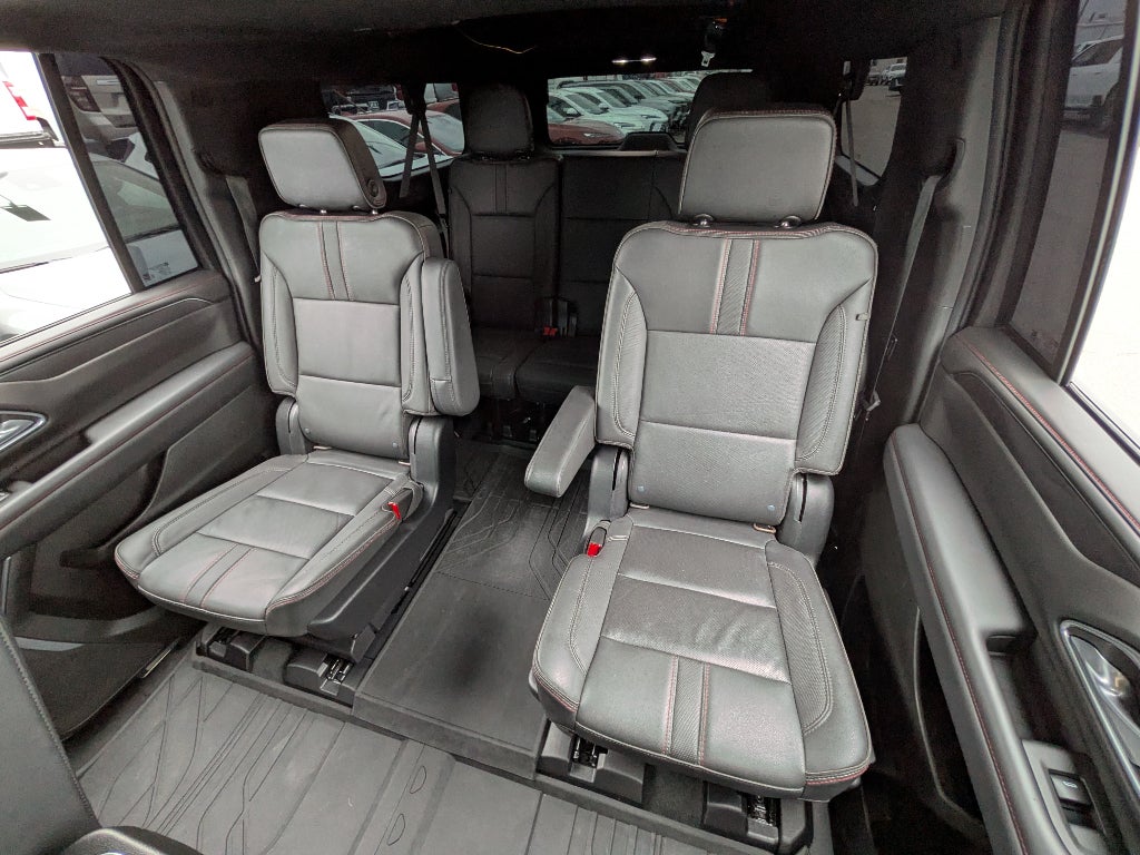 2022 Chevrolet Suburban RST