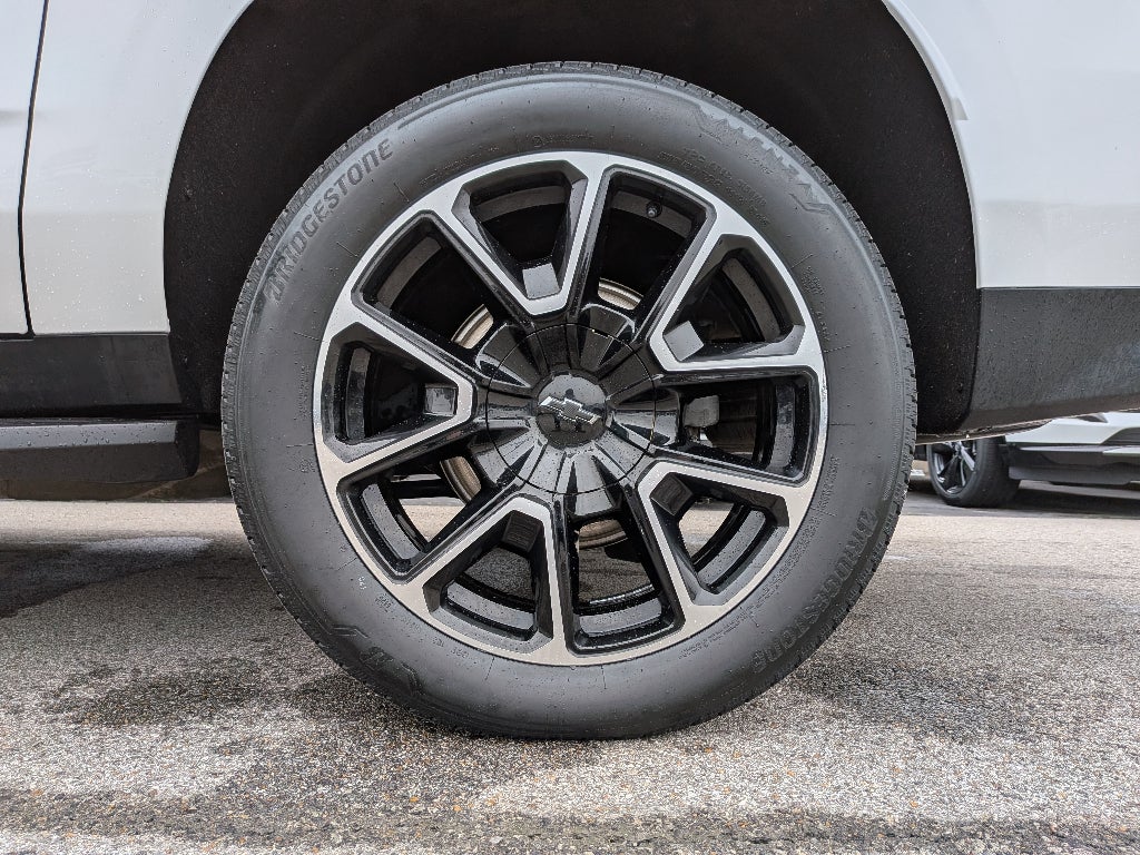 2022 Chevrolet Suburban RST