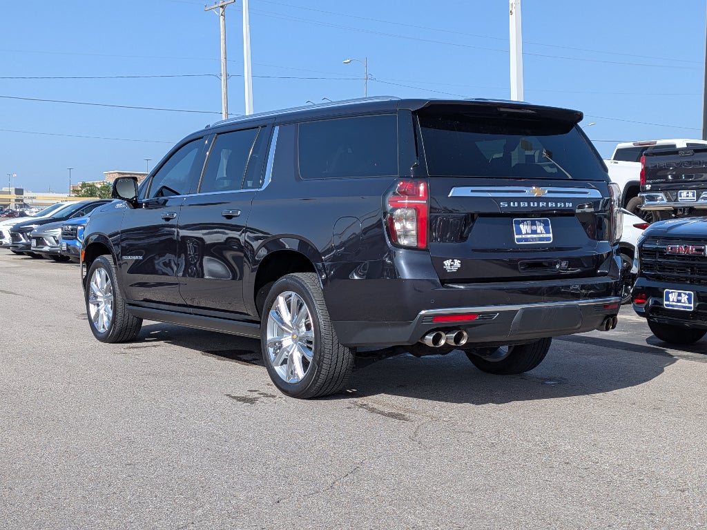 2023 Chevrolet Suburban High Country