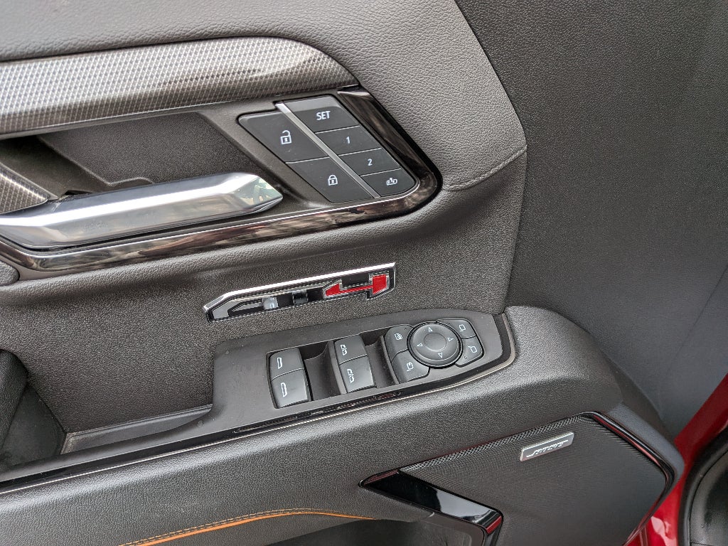 2023 GMC Sierra 1500 AT4