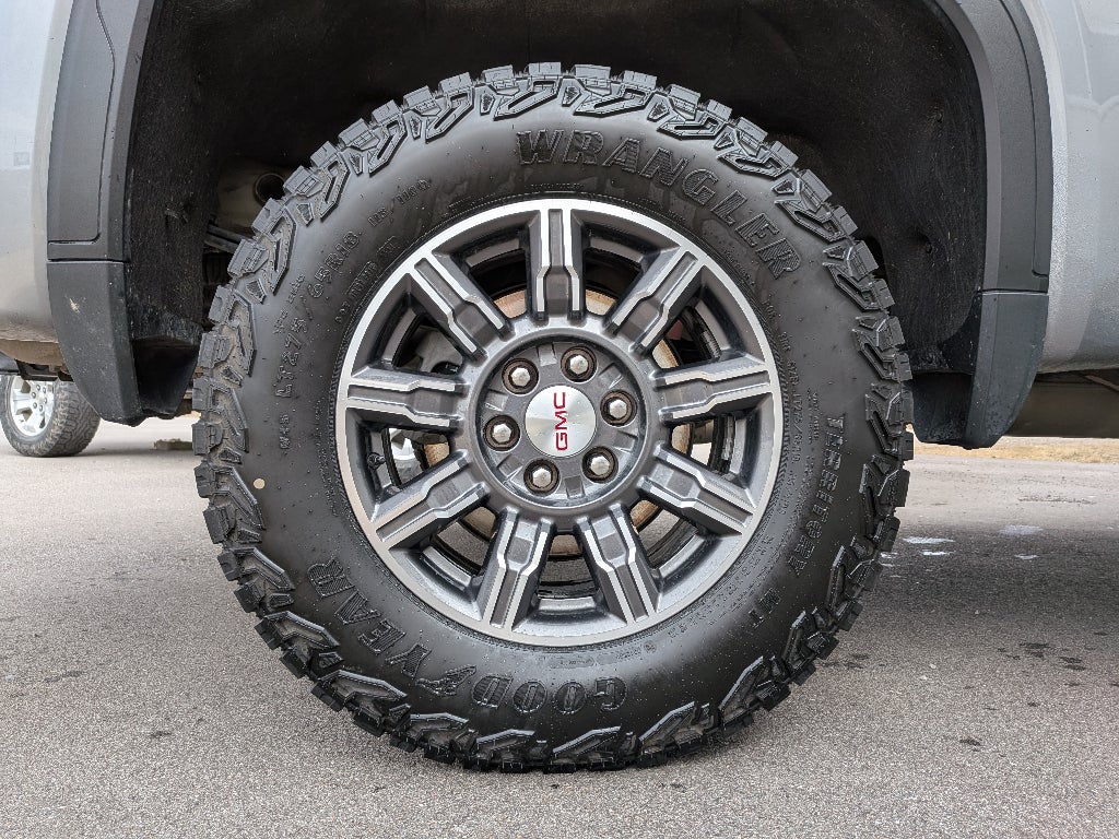 2024 GMC Sierra 1500 AT4