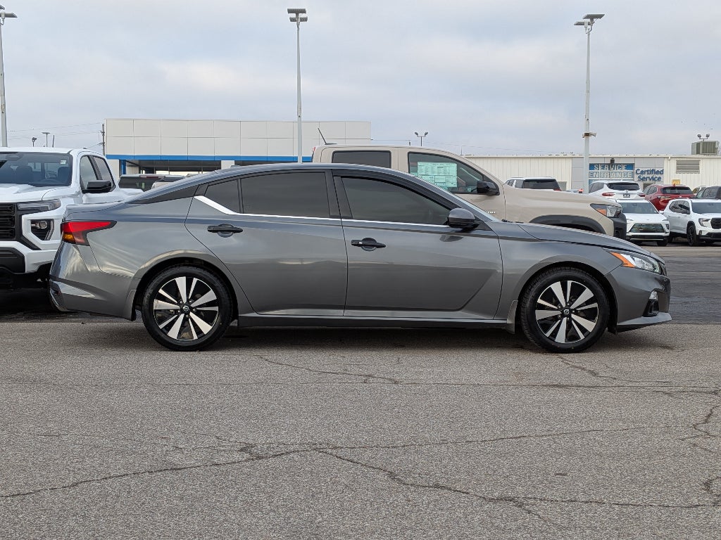 2022 Nissan Altima 2.5 SL