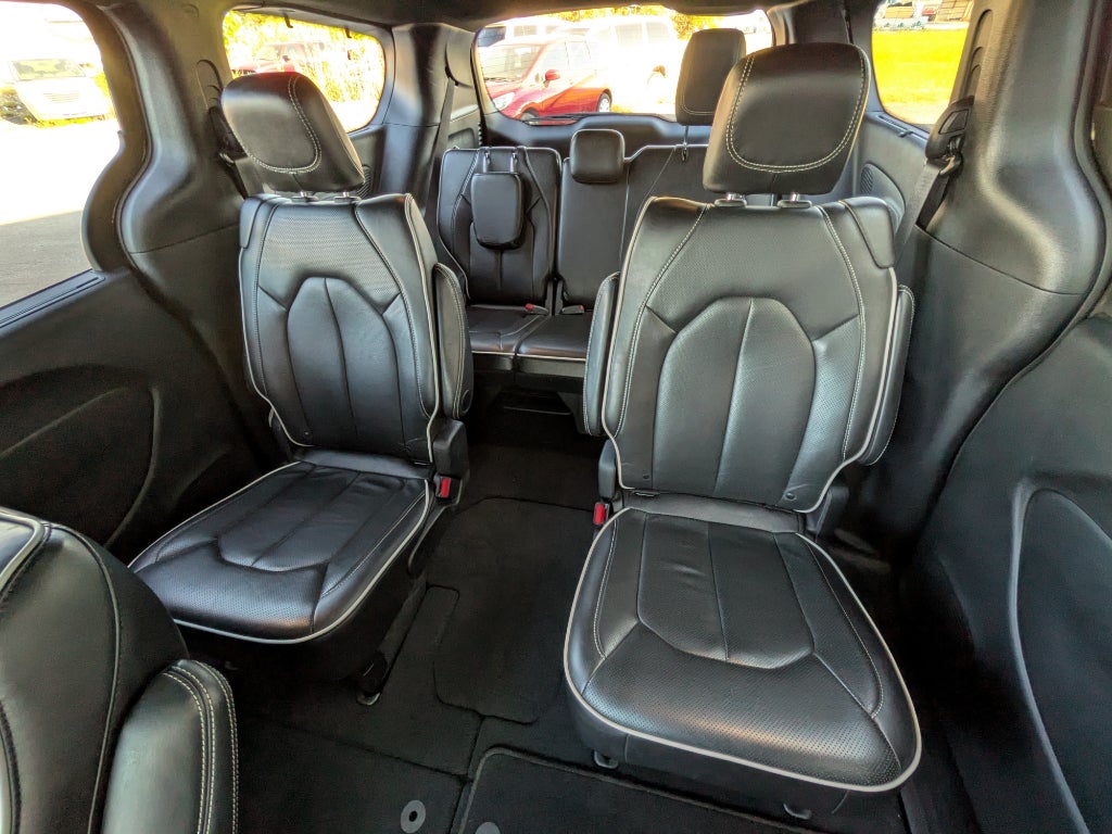 2025 Chrysler Pacifica Limited