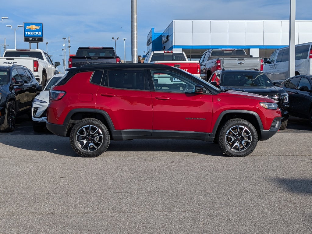 2025 Jeep Compass Trailhawk