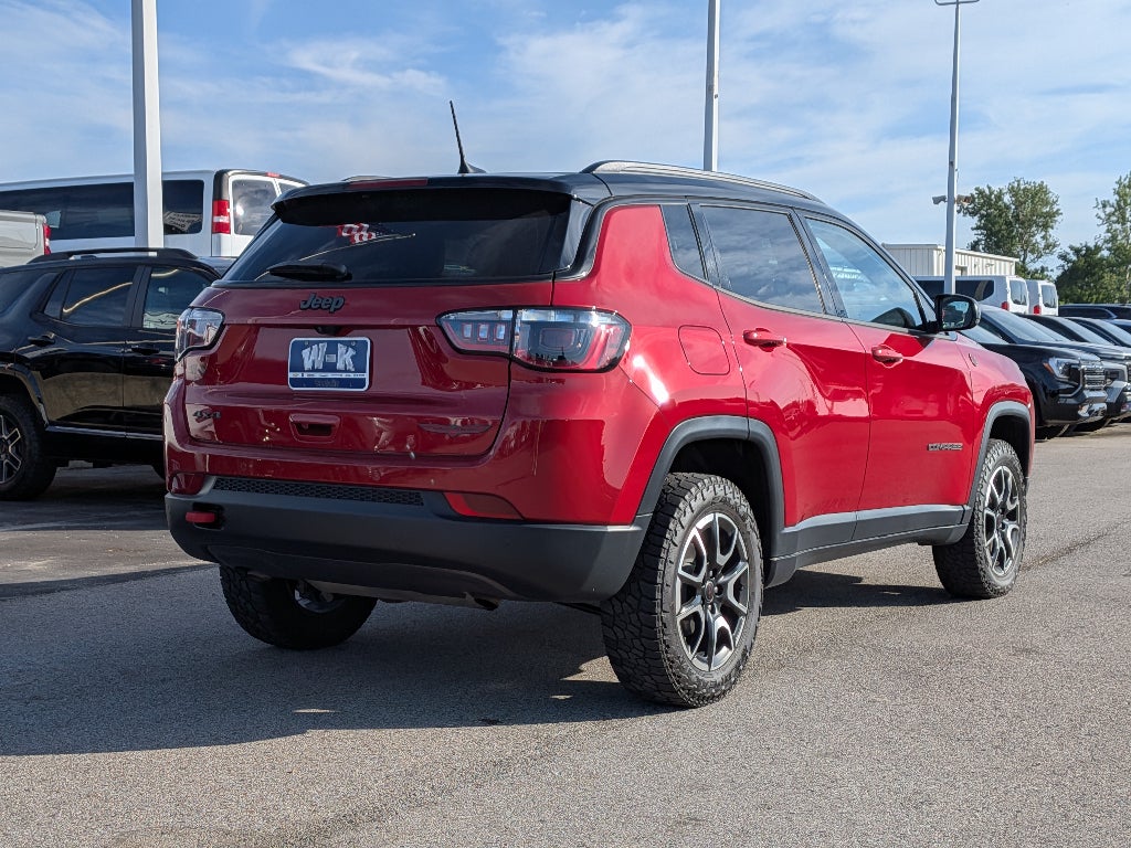 2025 Jeep Compass Trailhawk