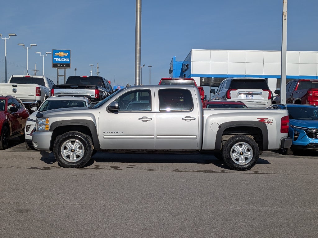 Used 2010 Chevrolet Silverado 1500 LT with VIN 3GCRKSE30AG188760 for sale in Kansas City