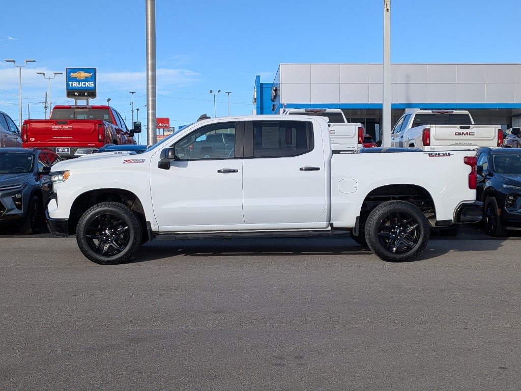 Used 2023 Chevrolet Silverado 1500 LT Trail Boss with VIN 3GCUDFEL3PG302755 for sale in Kansas City