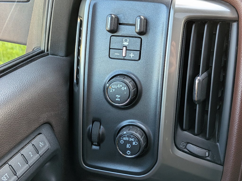 2018 Chevrolet Silverado 1500 High Country