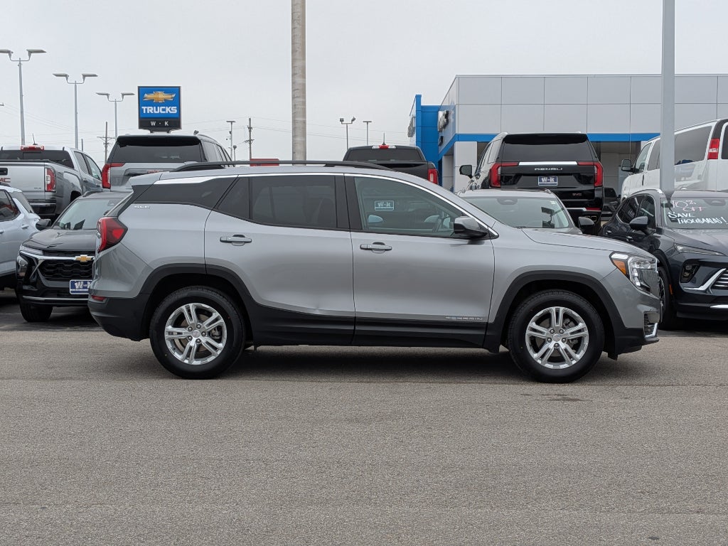 Used 2024 GMC Terrain SLE with VIN 3GKALMEG1RL148378 for sale in Kansas City