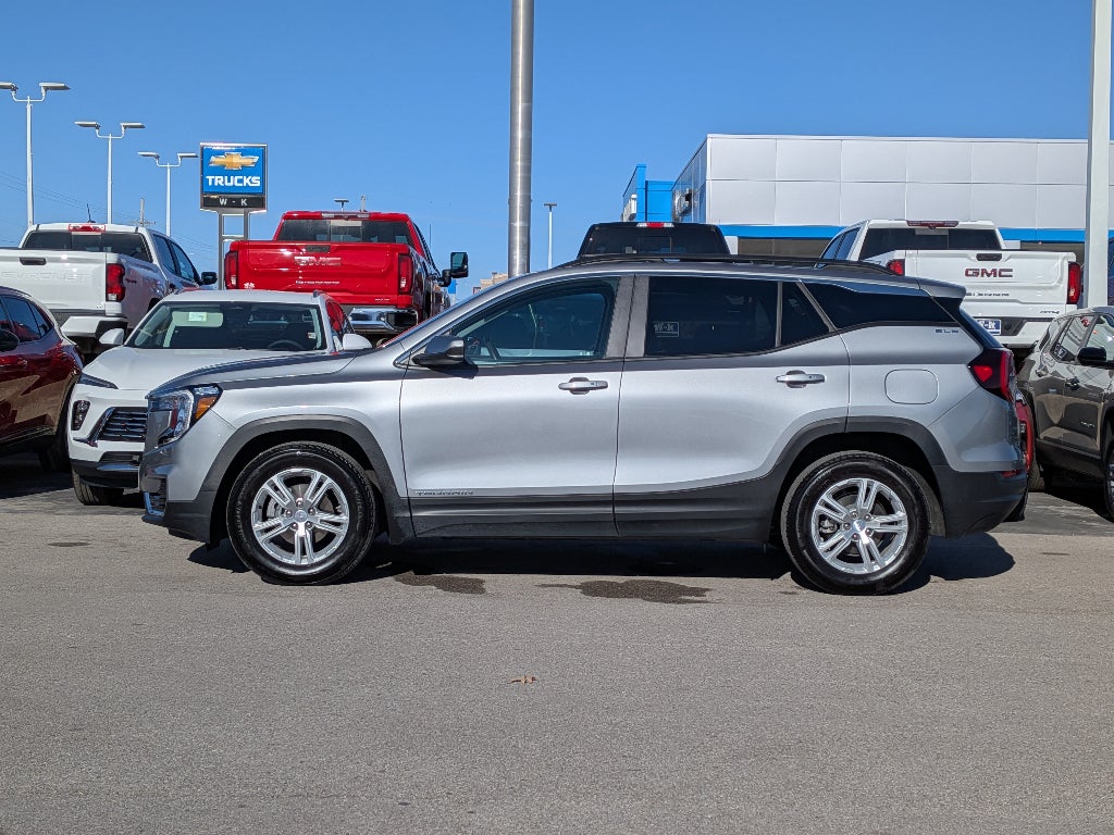 2024 GMC Terrain SLE