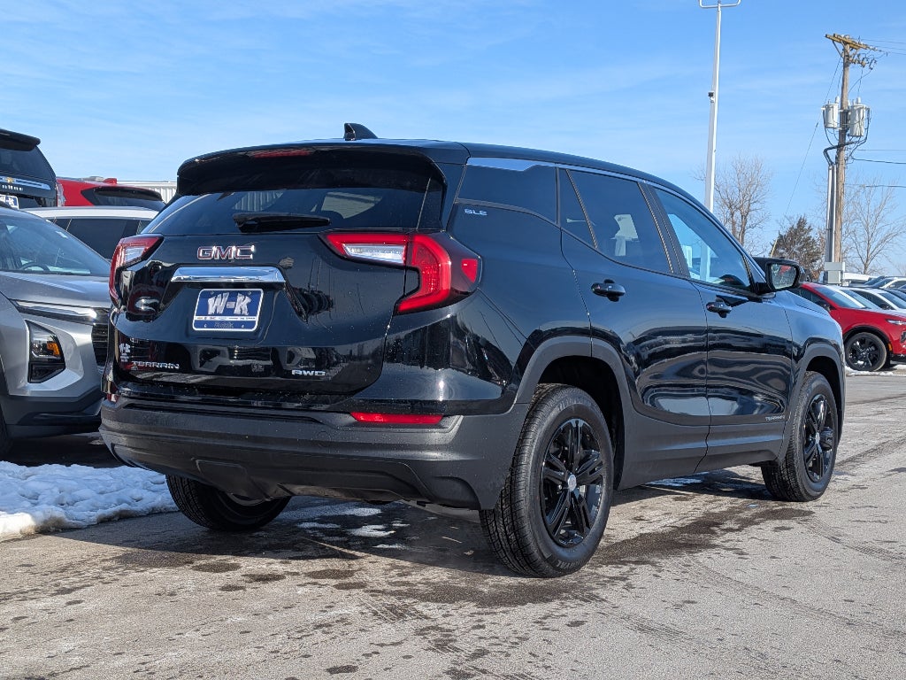 2024 GMC Terrain SLE