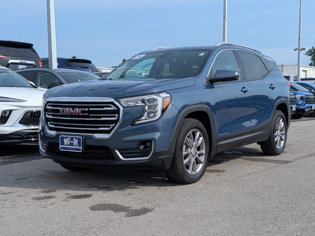 2024 GMC Terrain SLT