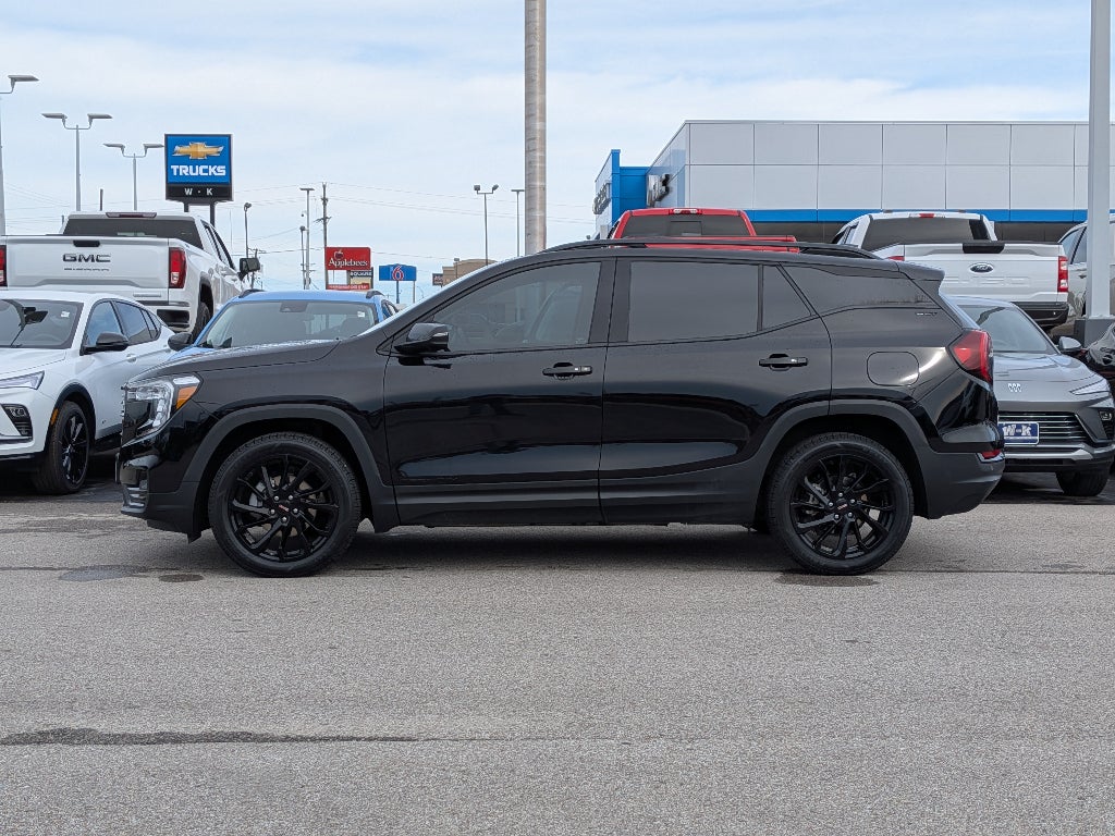 2024 GMC Terrain SLT