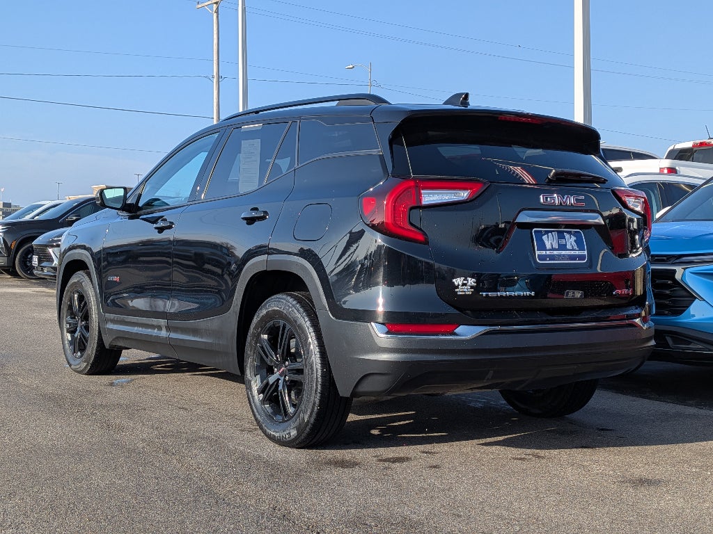 2022 GMC Terrain AT4