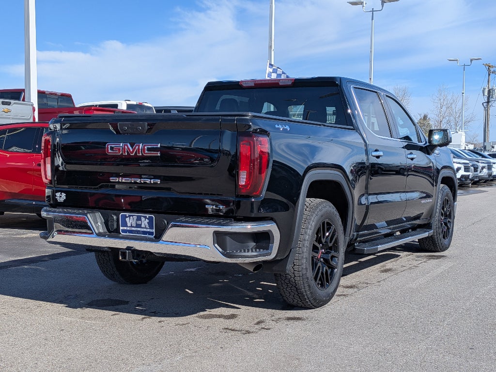 2024 GMC Sierra 1500 SLT
