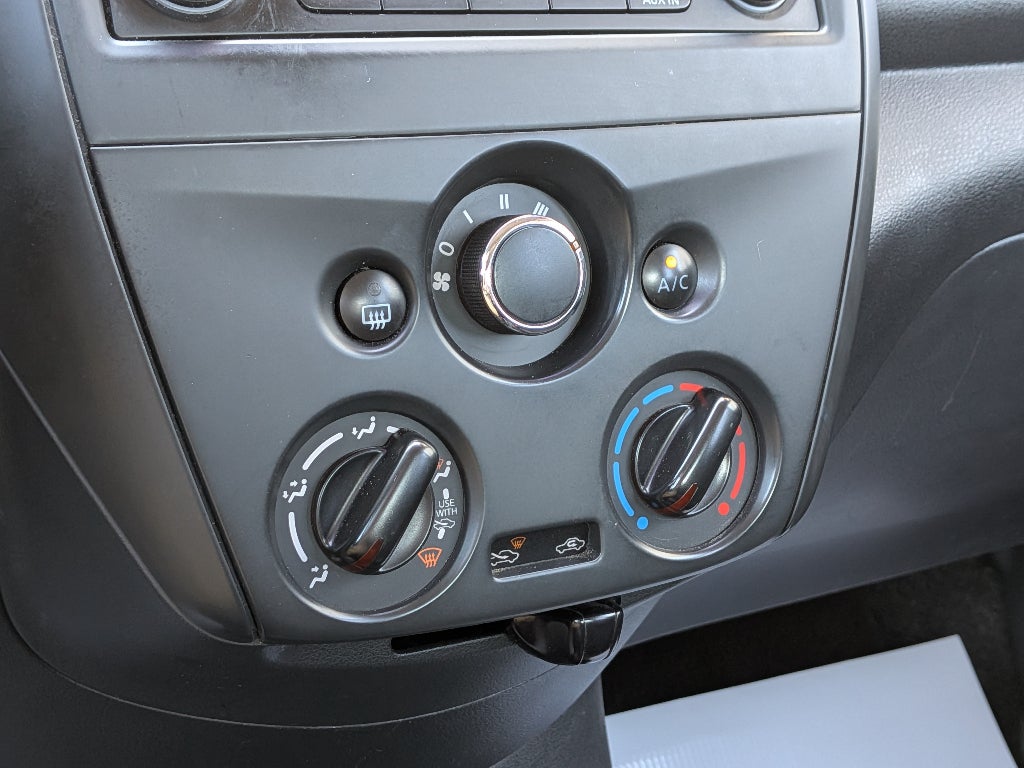 2016 Nissan Versa S Plus