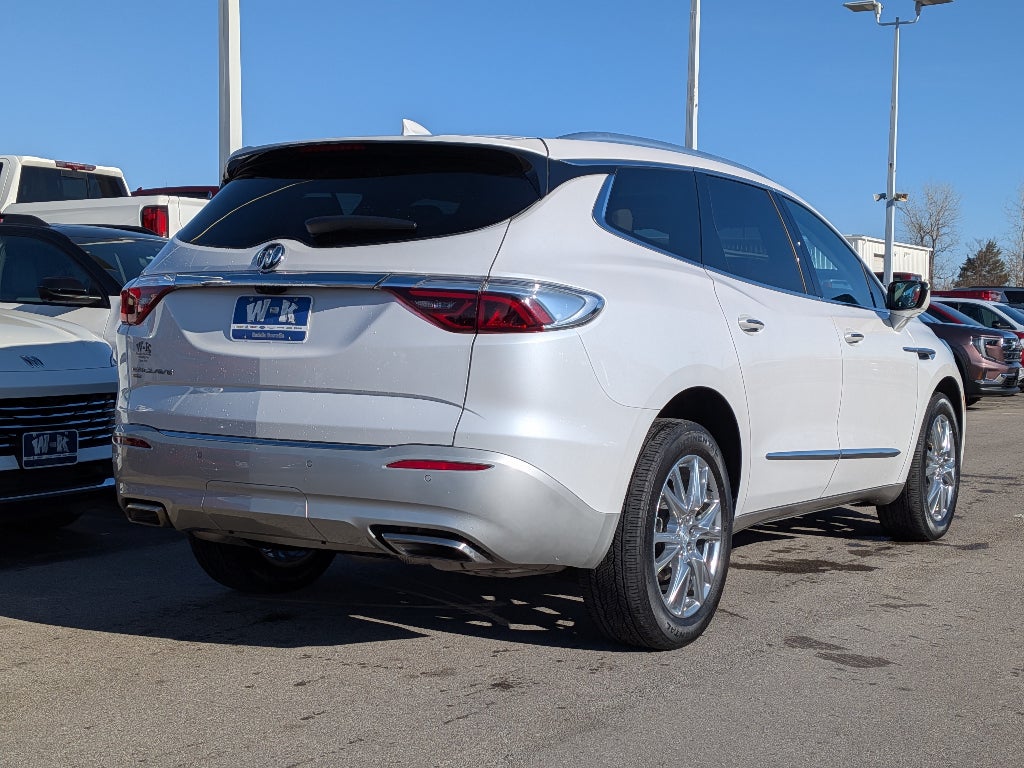 2022 Buick Enclave Premium