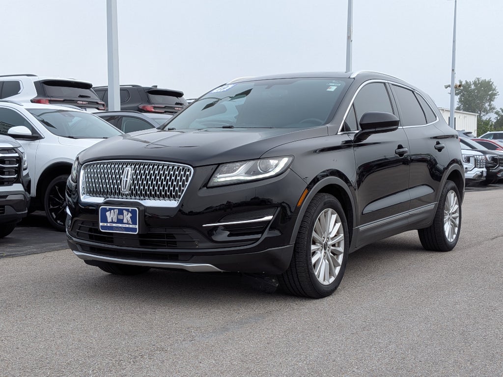2019 Lincoln MKC Standard