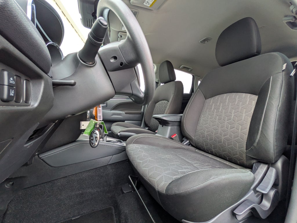 2025 Mitsubishi Outlander Sport S