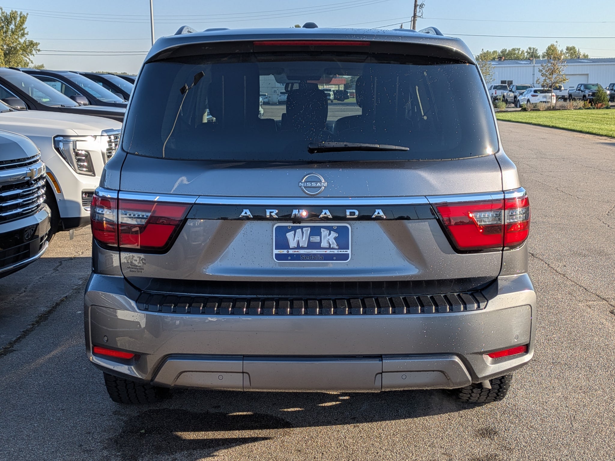 2023 Nissan Armada SV