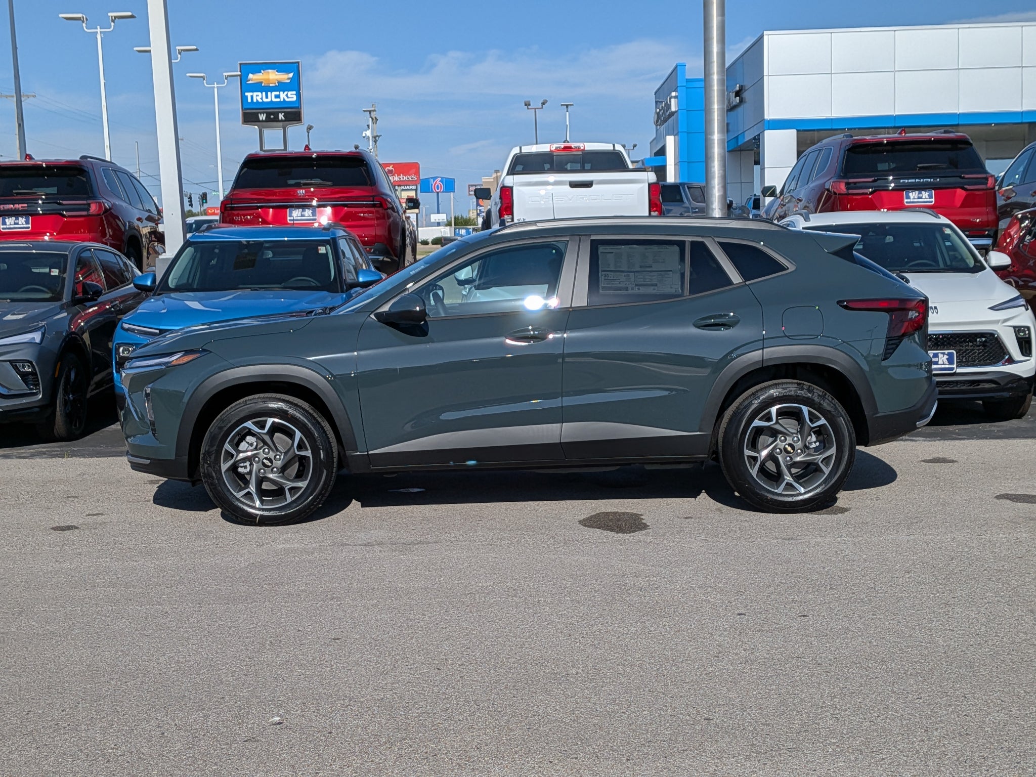 2026 Chevrolet Trax LT