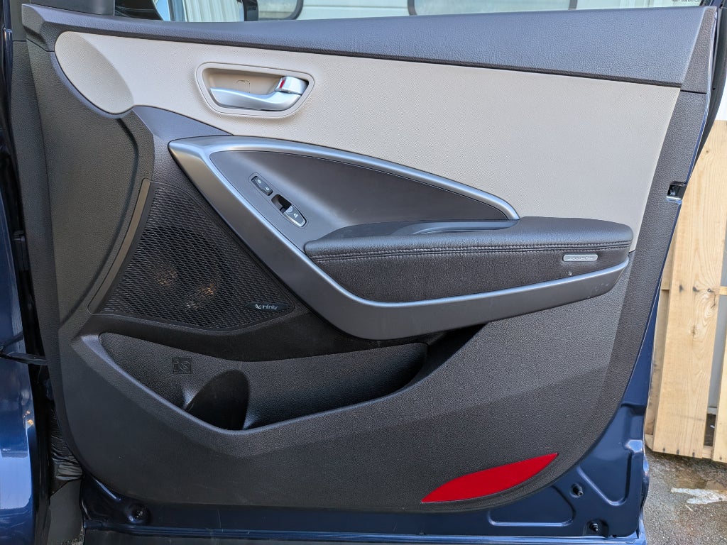 2017 Hyundai Santa Fe SE Ultimate