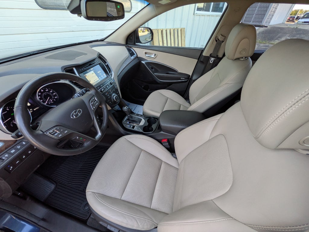 2017 Hyundai Santa Fe SE Ultimate