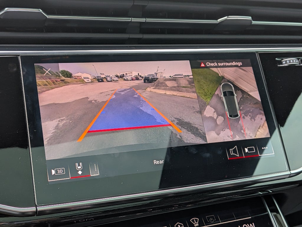 2021 Audi Q8 Prestige