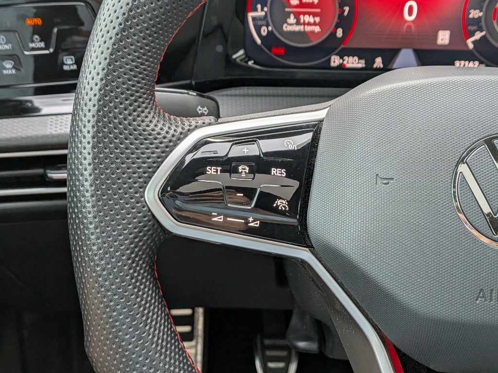 2024 Volkswagen Golf GTI 380 Autobahn