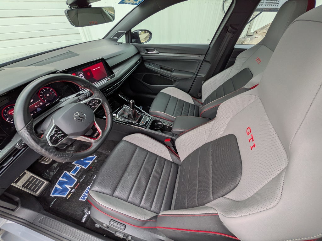 2024 Volkswagen Golf GTI 380 Autobahn