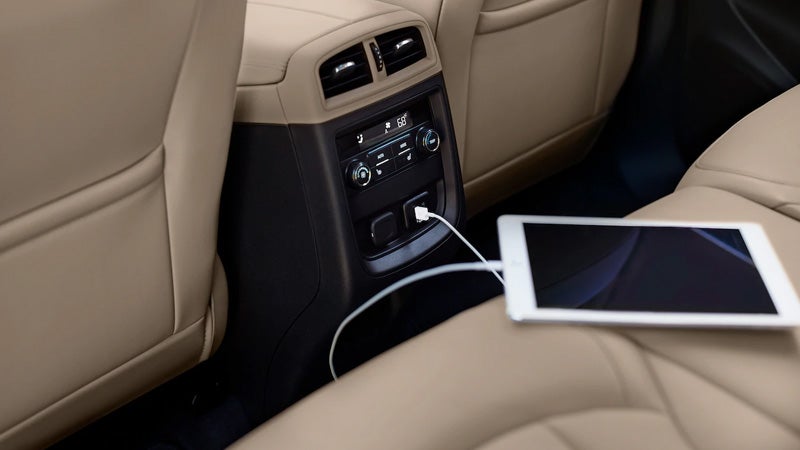 2019 Buick Envision phone charging | W-K Chevrolet Buick GMC in Sedalia MO