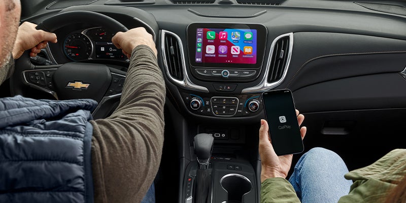 2023 Chevy Equinox technology | W-K Chevrolet Buick GMC in Sedalia MO